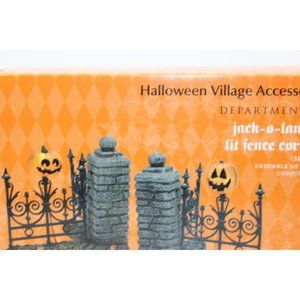 Dept 56 Halloween Village - Jack-o-lantern Lit Fence Corners